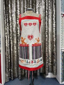 Christmas Presents: Gingerbread Season Apron - Ready Made