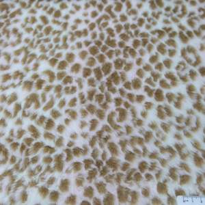 Polyester: Faux Fur Squares - Cream/Gold Leopard