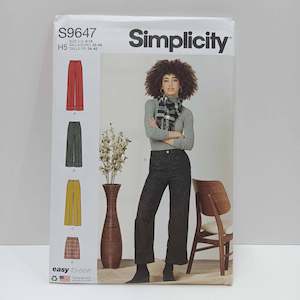 Simplicity Patterns Pants: S9647 Misses Pants and Shorts