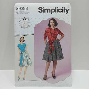 S9288 Misses Top and Skirt