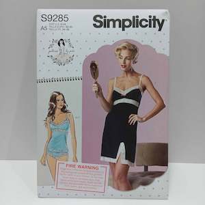 Simplicity Patterns Gertie: S9285 Misses Lingerie