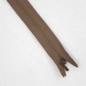 Haberdashery: Zips - Invisible - Seal