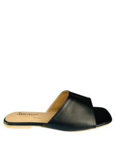 Curvy Soles: Curvy Soles Dimples - Wide Fit Flats