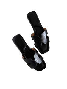 Curvy Soles: Curvy Soles Gena - Widefit Womens Flats