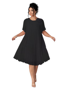Womens Plus Size Clothing: Plus Size Dress Zendaya - Pleated Dress