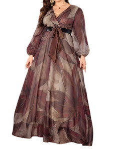 Ball Dresses: Plus Size Dress Stevie - Ball Dress