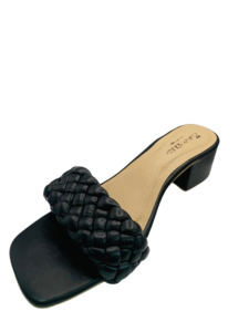 Curvy Soles Carousel - Widefit Block Heels