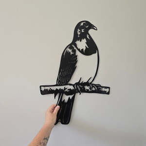 Birds: kereru - gloss black