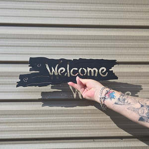 welcome log - matt black