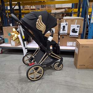 All: Priam 2025. Jeremy Scott Wings Ltd Ed - ex demo