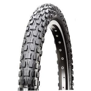 Tyres: CST - 16" Knobbly