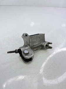 2000 Suzuki RM125 Front Brake Master Cylinder OEM #42