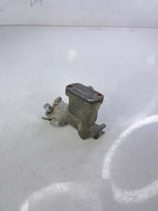 2004 Honda CRF450R Front Brake Master Cylinder OEM #55