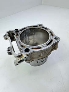 2005-2007 Suzuki RMZ450 Cylinder Damaged Core OEM 50