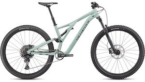 Mountain Bikes: Specialized 2022 Stumpjumper Alloy