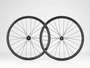 Wheels: Bontrager Aeolus elite 35 wheelset
