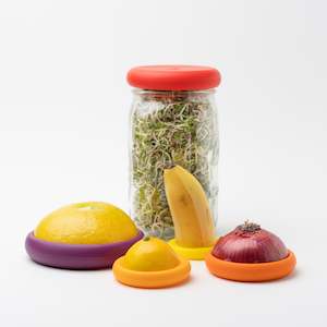 Lifestyle: Autumn Harvest Hugger