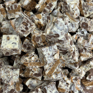 snowflake: [Snowflake Crisps] Biscoff Pretzel [220g]