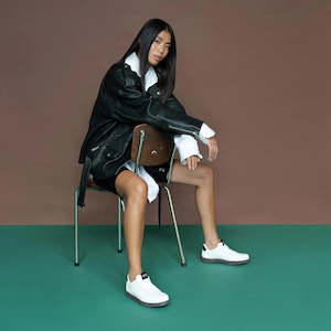 Woden: Woden Bjork Mix Blanc De Blanc/Black