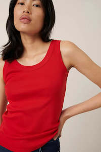 Kowtow Sale: Kowtow Everyday Singlet Top Red