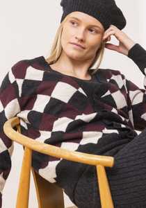 Dinadi: Dinadi Merino Checkered Cardigan Merlot Red