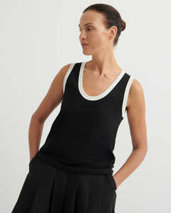Kowtow Variation Singlet Black