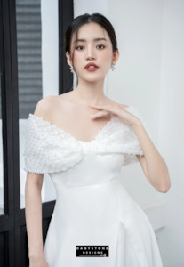 Party Wear: Off-Shoulder Bow Flared Dress with Chiffon - Black and White