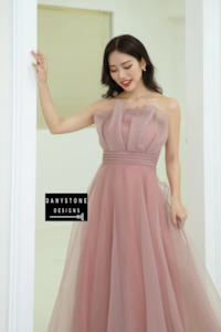 Purple Pleated Foam Wedding Dress with Flared Skirt