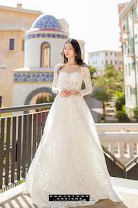 Ball Gown Wedding Dresses: Lace Dress with Puffy Square Neck and Long Sleeves