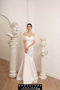 Mermaid Wedding Dresses: Fishtail Wedding Dress with Flat Shoulders and Silk Chiffon Trim