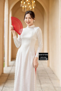Elegant White Brocade Ao Dai with Beaded Collar and 4 Panels