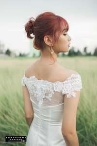 7-Piece Satin Wedding Dress with 3D Flower Lace Chest