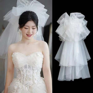 Statement 80cm Bridal Hair Veil with Dramatic Bow Accent
