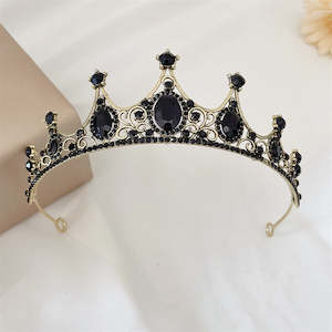 Brides Crown: Gothic Elegance: 5cm Black Stone Bridal Crown