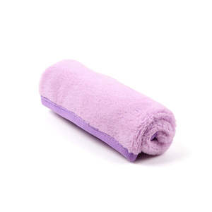 Mita Manicare: Makeup Remover Towel