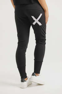 Home Lee Apartment Pants HL100 W22 - Winter - Black with Lilac Damask