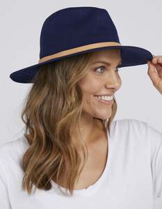 Elm Palm Hat 81A1200 - Navy