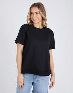 Foxwood: Foxwood Farrah Short sleeve Tee 55x0217 - Black