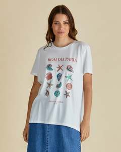 Betty Basics Ellia Crew Tee BB1092 - Bom Dia Paria Print