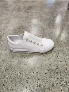 Gelato Kyro Leather Sneakers - White/White