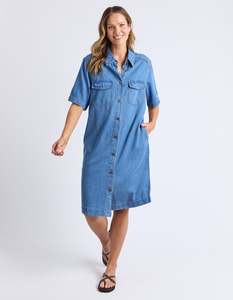 Elm: Elm Cora Denim Dress 81D1586 - Mid Blue Wash