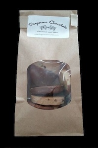 Products: Pistachio Shortbread – dangerous chocolate