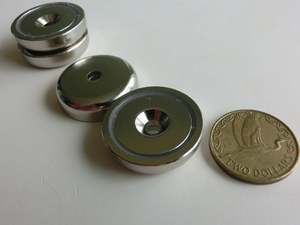 Magnets With Holes: 32mm Dia x 8.4mm Pot Magnets  |  Pack of 4