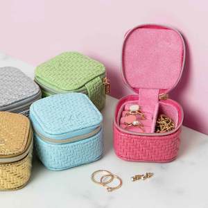 Christmas Gift Ideas: Herringbone Mini Cube - Raspberry