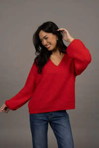 New Arrivals: Nouveau V-Neck - Scarlet