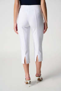 Pant: C143105NOS Back Split Capri Pant