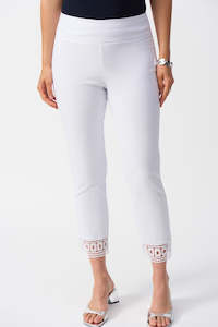 The Pant Collection Summer Winter: 251053 Embroidered Hem 3/4 Pant