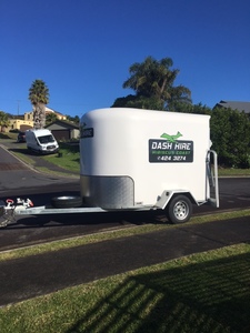 Products: Single Axle 2.6m Furniture Trailer