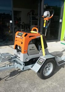Products: Plate Compactor 325 Kg