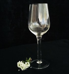WHITE WINE GLASS each